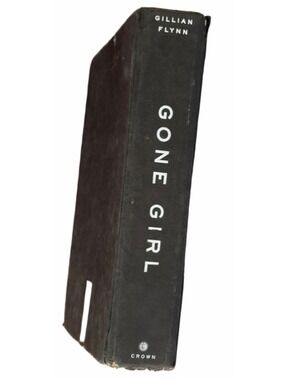Gone Girl by Gillian Flynn Book